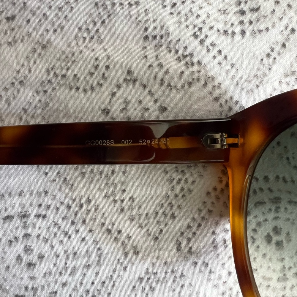 Gucci women’s sunglasses - Picture 5 of 6